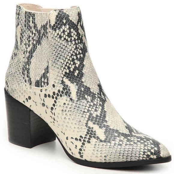 Steve Madden Jain Snakeskin Booties 6 - Picture 1 of 8